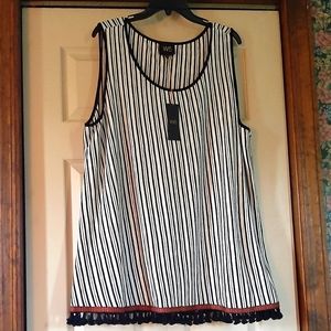 NWT Great Looking Top